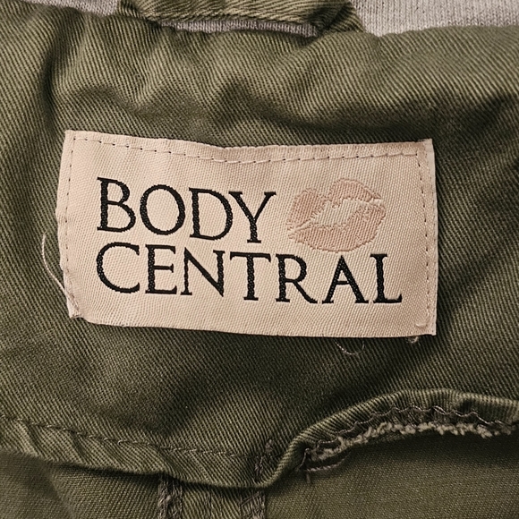 Women's light bomber jacket - Picture 3 of 6